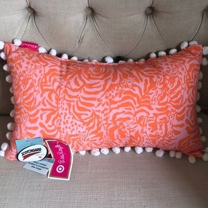 🌴🍍🌸 NWT Lilly for Target throw pillow